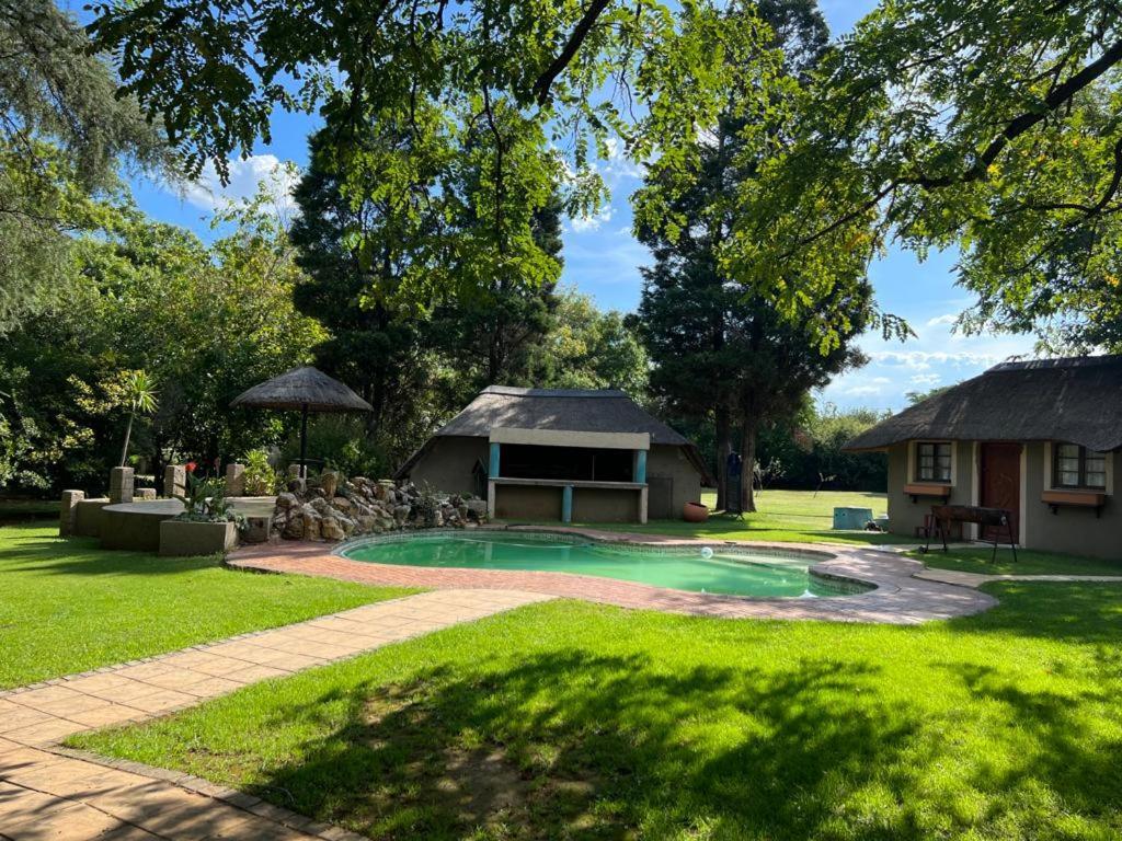 Silken Trap Accommodation No Loadshedding Joanesburgo Exterior foto