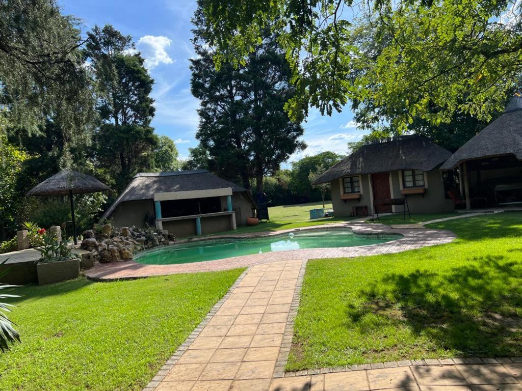 Silken Trap Accommodation No Loadshedding Joanesburgo Exterior foto